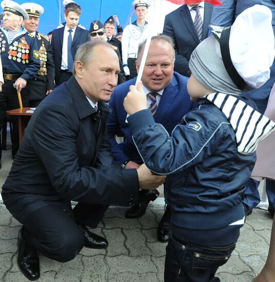 Рабочая поездка президента РФ В.Путина в Калининградскую область