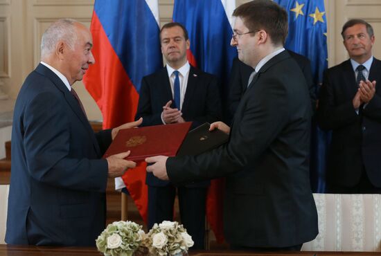 Рабочий визит в Словению премьер-министра РФ Д.Медведева. День второй