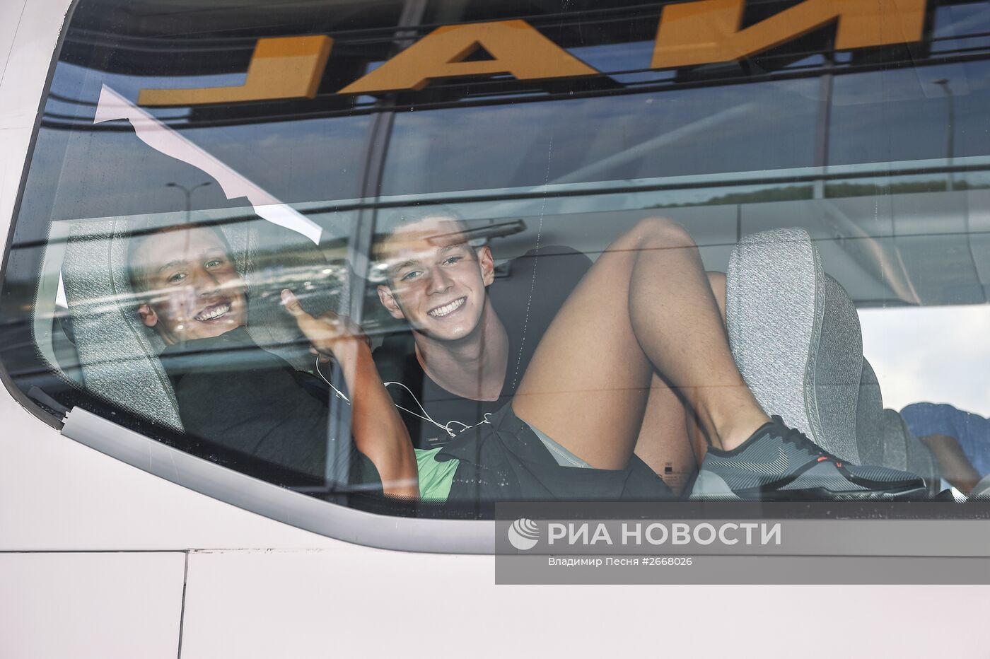 Прилет сборной США по плаванию на чемпионат мира по водным видам спорта