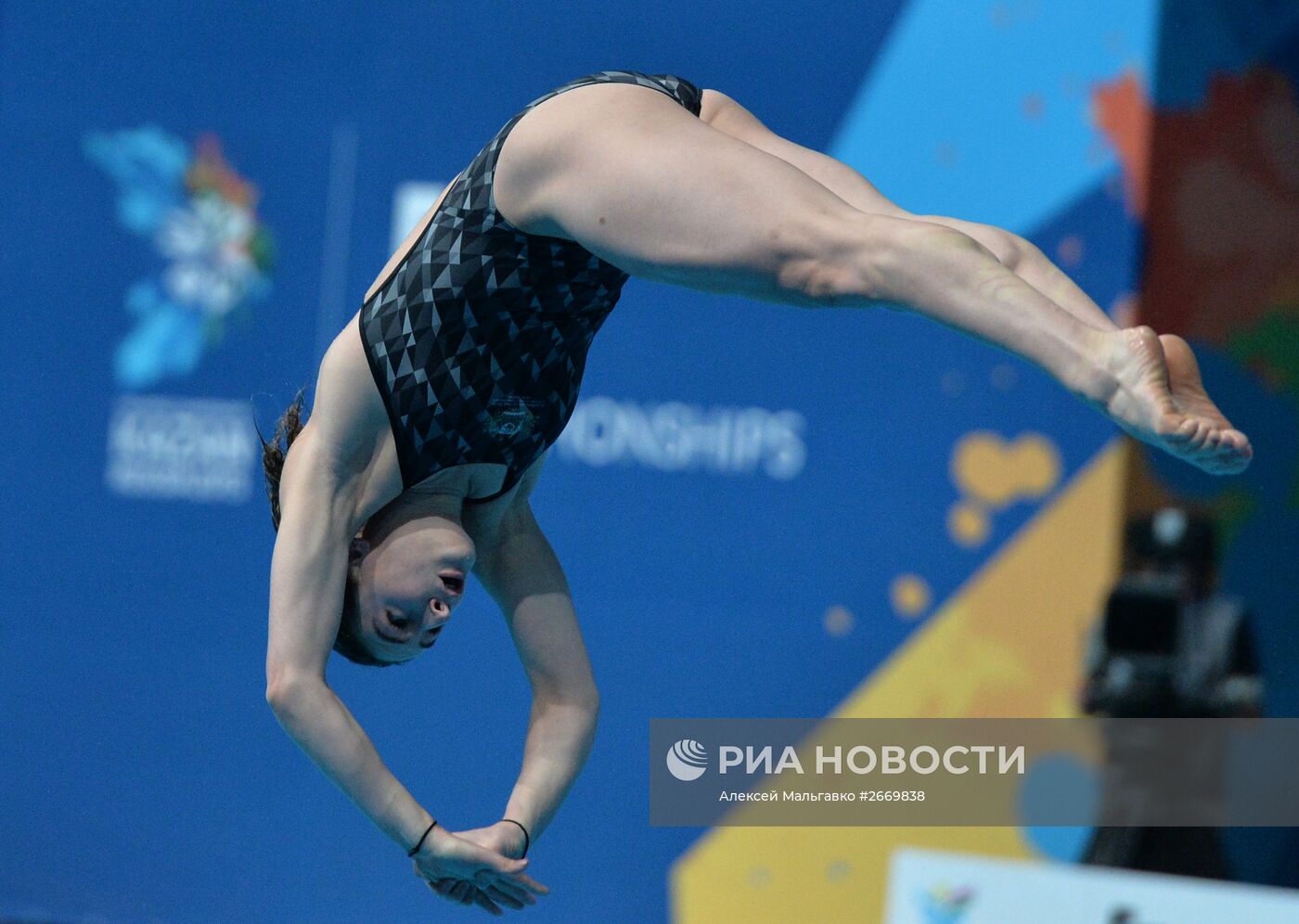 Чемпионат мира FINA 2015. Прыжки в воду. Женщины. Трамплин 3 м. Полуфинал