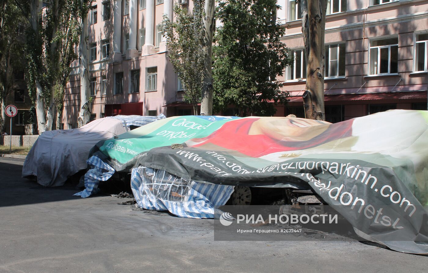 Шесть автомашин миссии ОБСЕ сгорели в Донецке