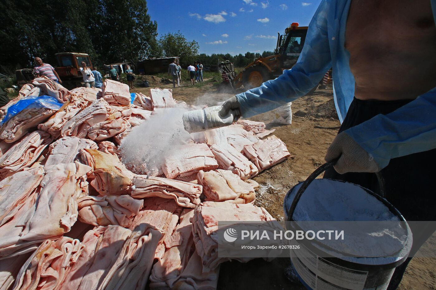 Уничтожение санкционных продуктов в Калининграде