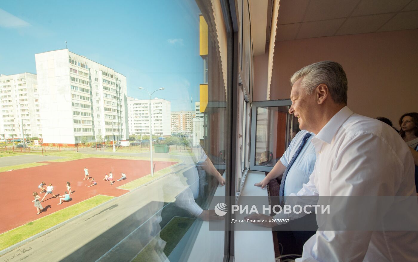 Мэр Москвы Сергей Собянин осмотрел здание школы №2031