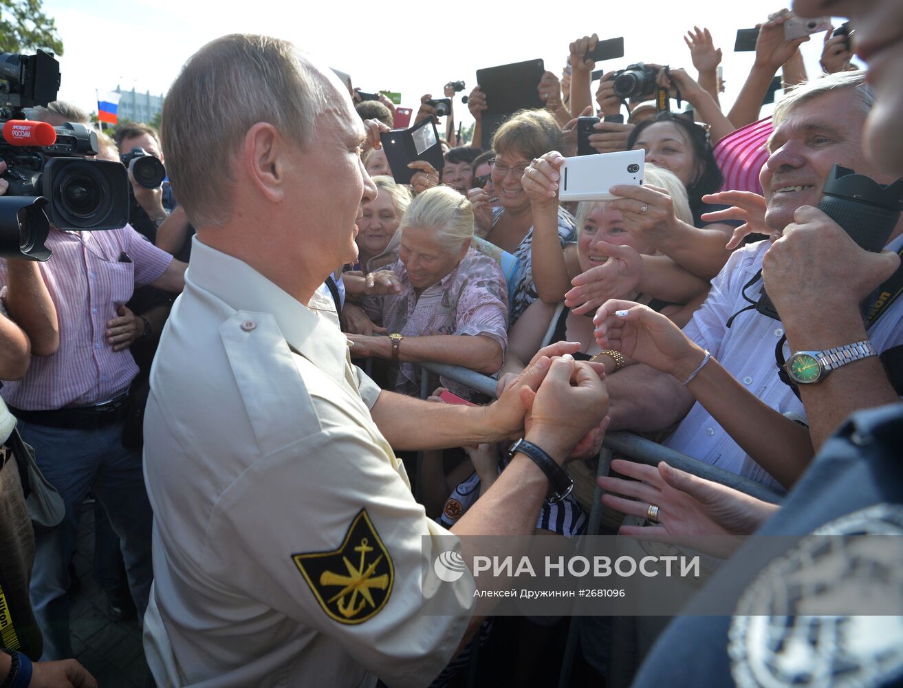 Рабочая поездка президента РФ В.Путина в Крым