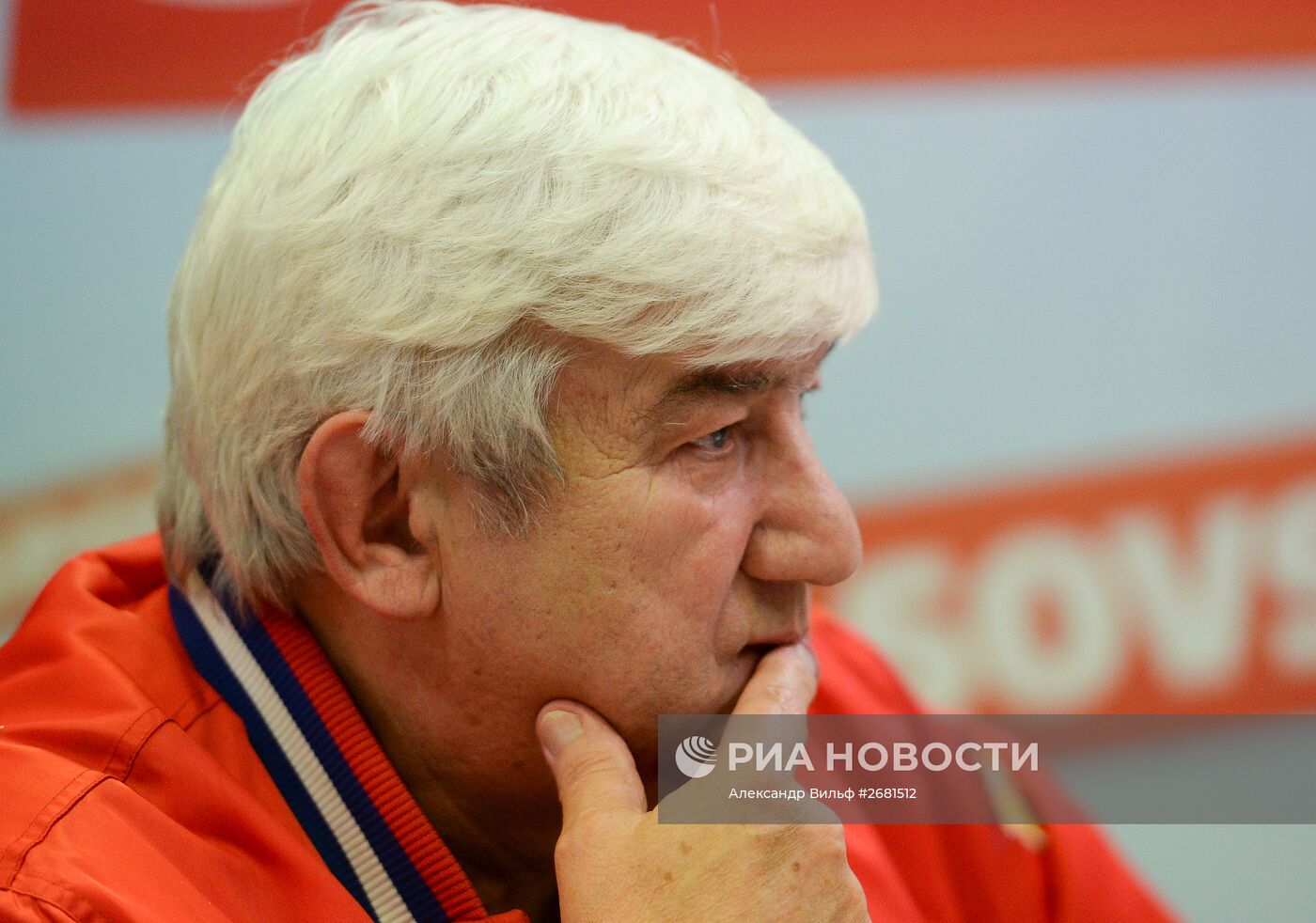 Церемония награждения Александра Овечкина премией "Харламов Трофи"