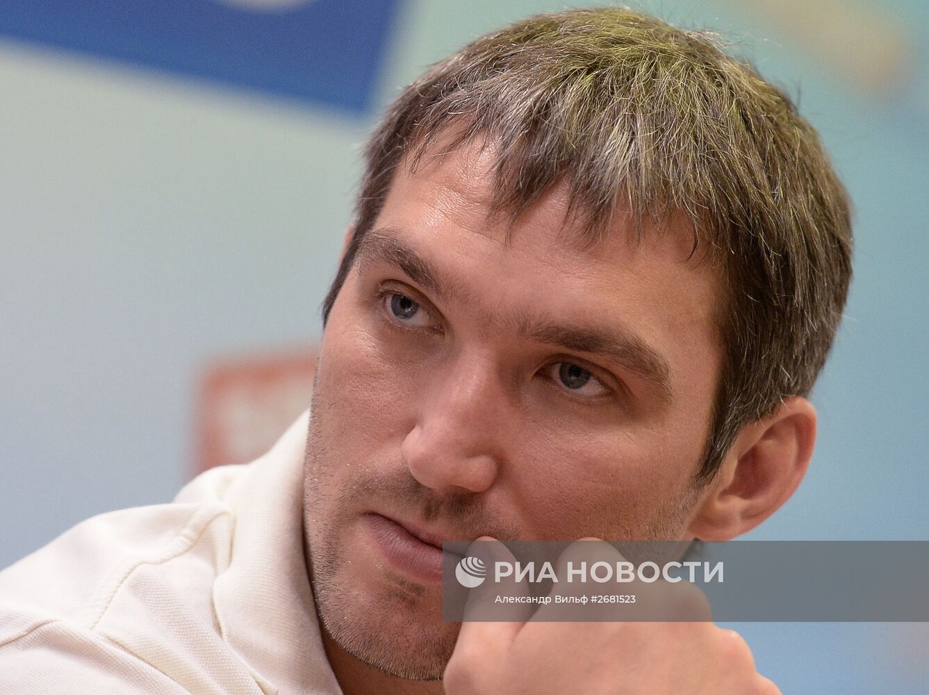 Церемония награждения Александра Овечкина премией "Харламов Трофи"