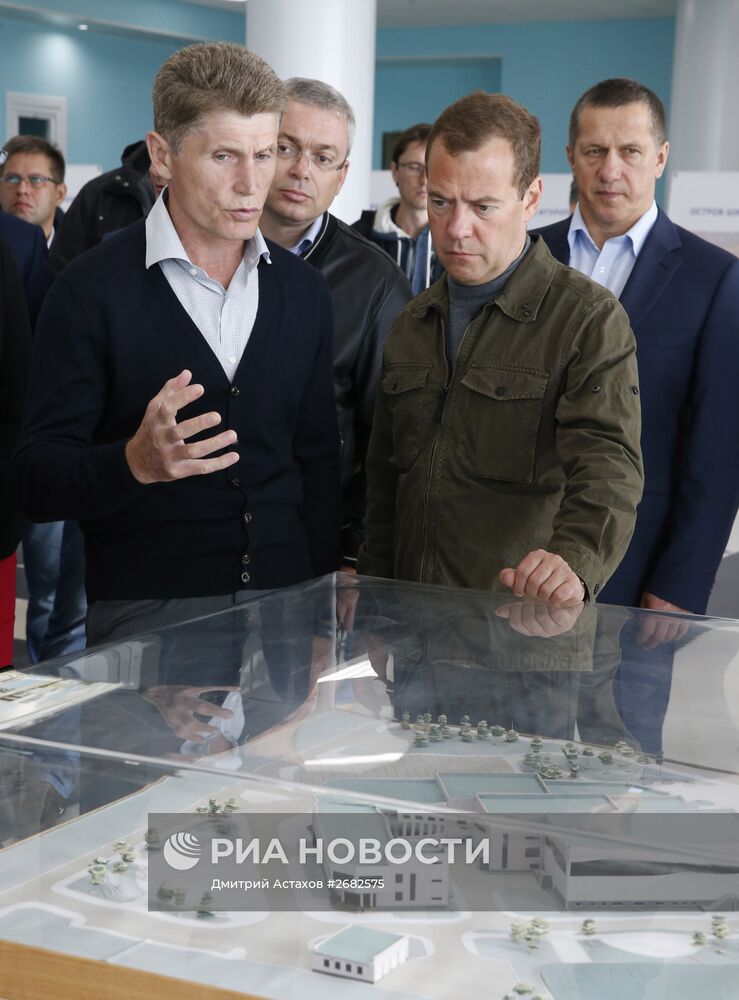 Рабочая поездка премьер-министра РФ Д.Медведева в ДФО. Курильские острова