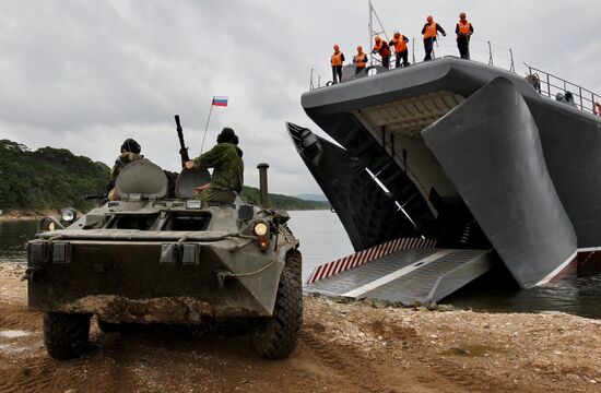 Начало активной фазы российско-китайских военно-морских учений "Морское взаимодействие - 2015"