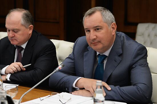 Вице-премьер правительства РФ Д.Рогозин провел переговоры с вице-президентом Ирана С.Саттари