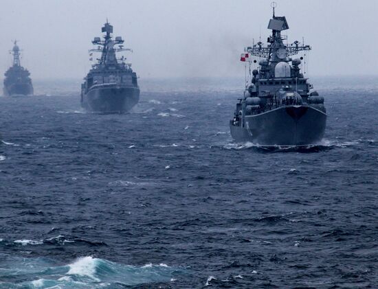 Российско-китайские учения "Морское взаимодействие-2015" во Владивостоке