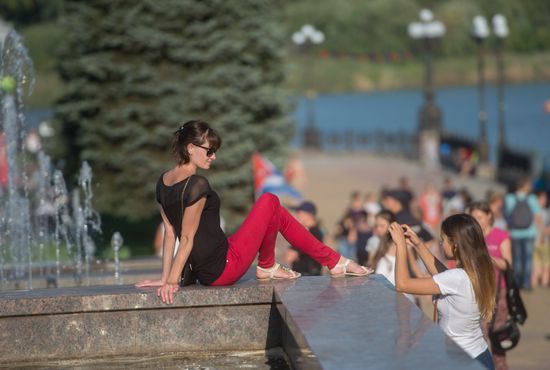 Праздничные мероприятия, посвященные Дню города и Дню шахтера в Донецке