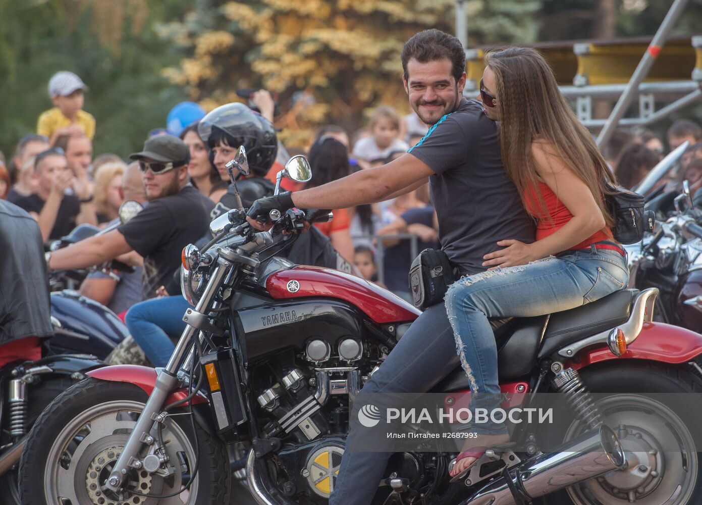 Праздничные мероприятия, посвященные Дню города и Дню шахтера в Донецке