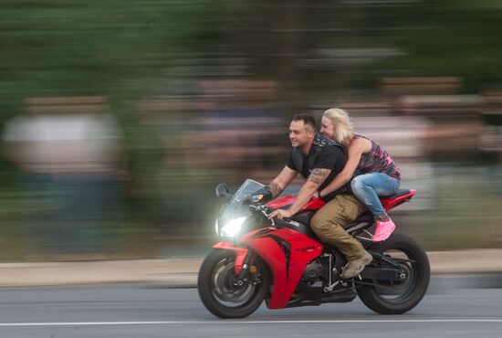Праздничные мероприятия, посвященные Дню города и Дню шахтера в Донецке