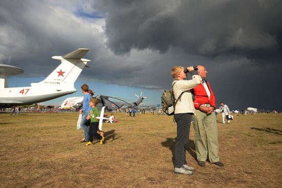 Закрытие Международного авиационного-космического салона МАКС 2015