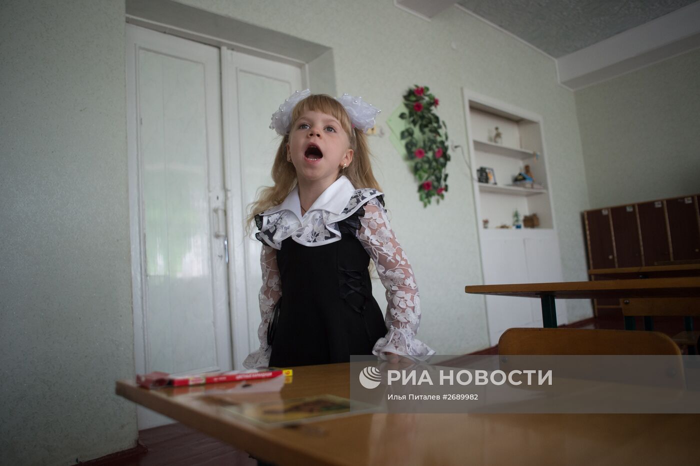 1 сентября в школе имени фотокорреспондента МИА "Россия сегодня" Андрея Стенина в городе Снежное ДНР