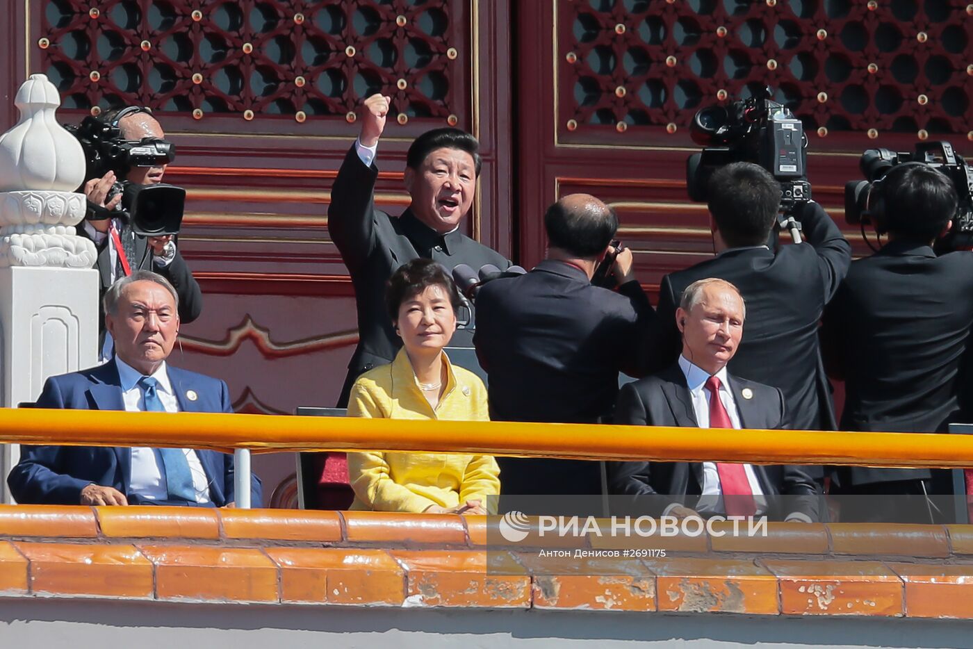 Визит президента РФ В.Путина в Китайскую Народную Республику. День второй