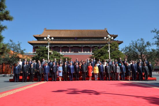 Визит президента РФ В.Путина в Китайскую Народную Республику. День второй