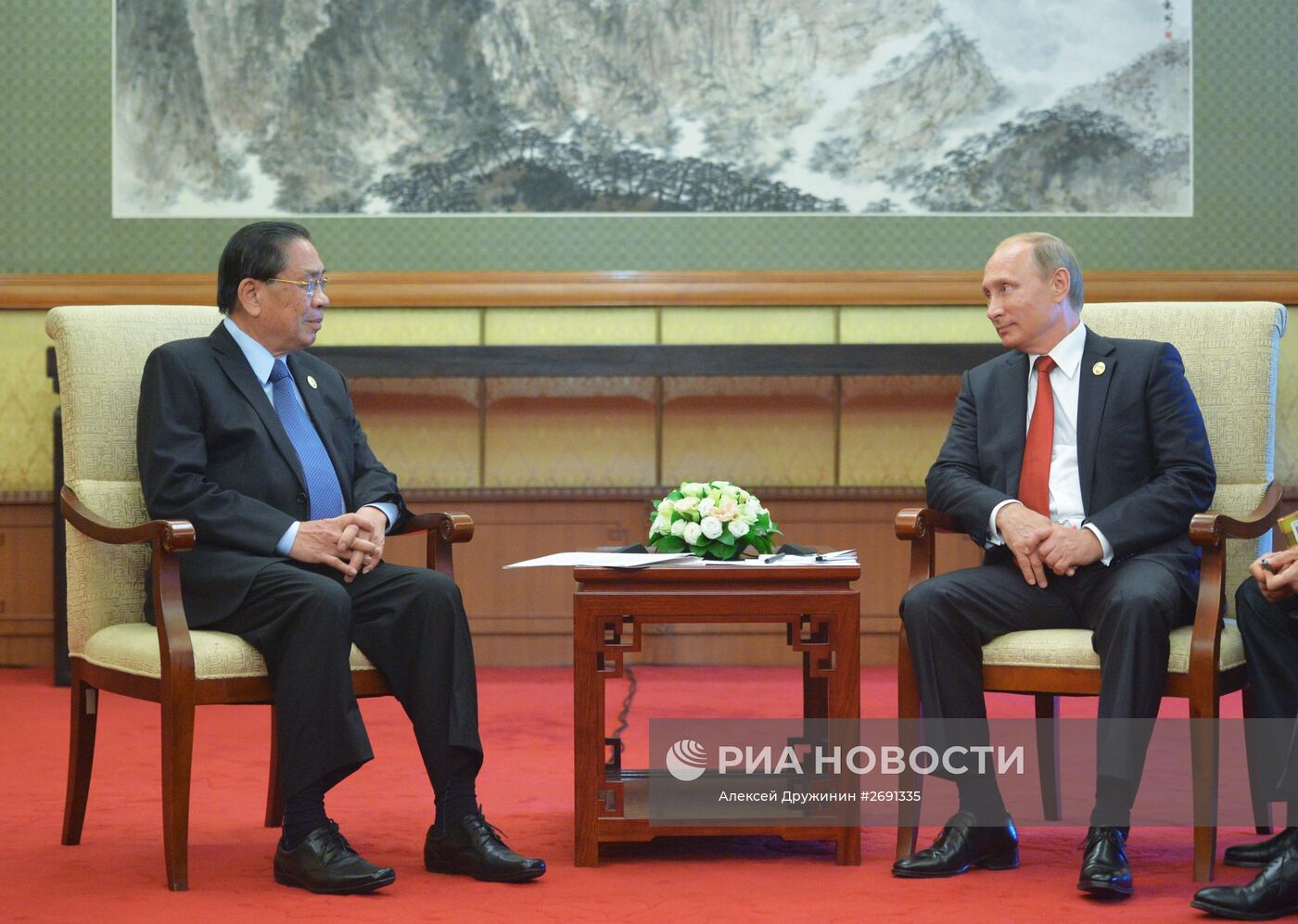 Визит президента РФ В.Путина в Китайскую Народную Республику. День второй