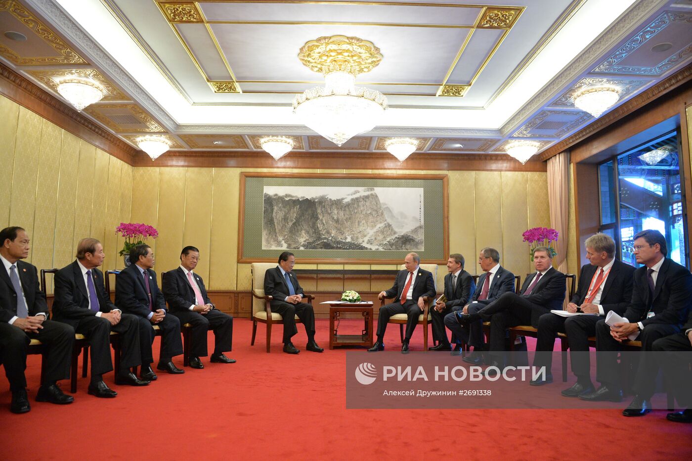 Визит президента РФ В.Путина в Китайскую Народную Республику. День второй