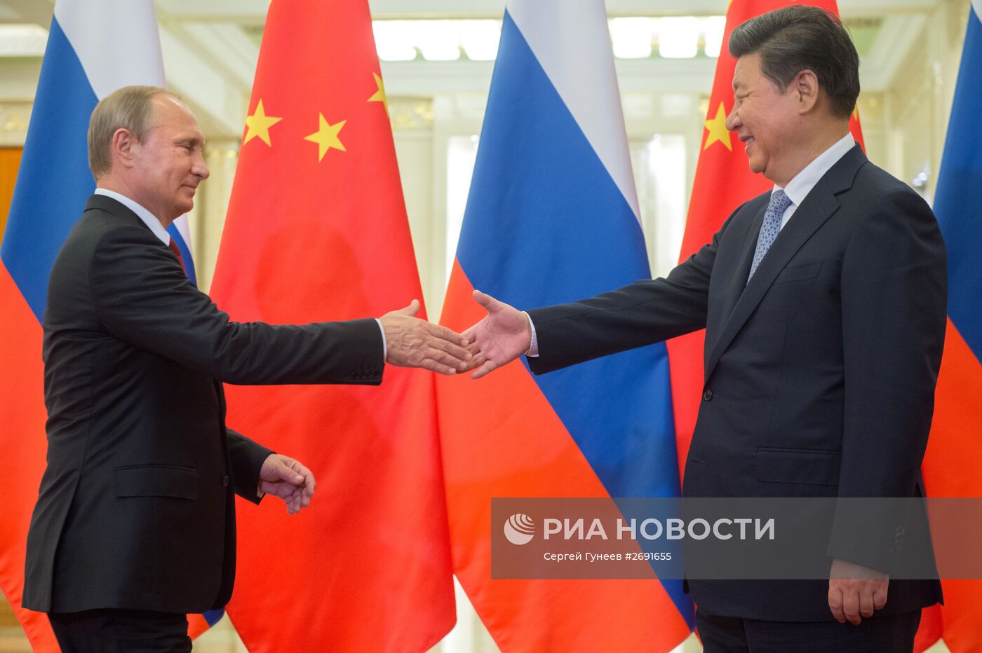 Визит президента РФ В.Путина в Китайскую Народную Республику. День второй