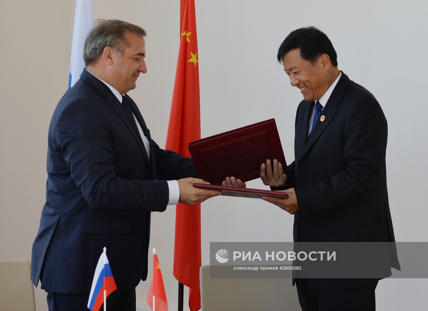 Подписание соглашений между МЧС РФ и министерством водного хозяйства Китая