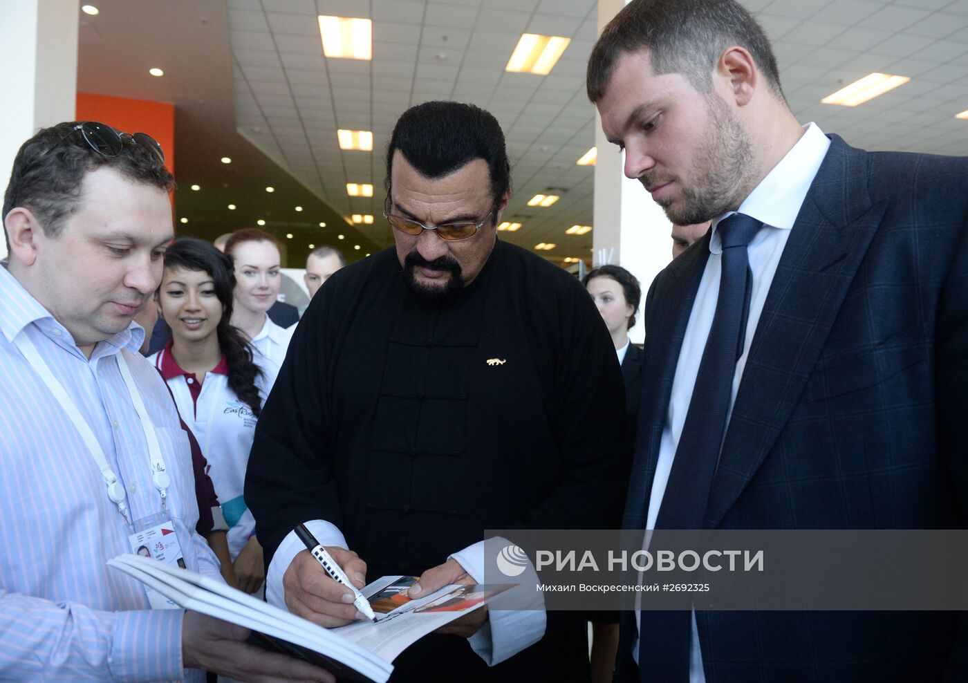 Восточный экономический форум. День второй