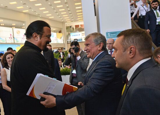 Восточный экономический форум. День второй