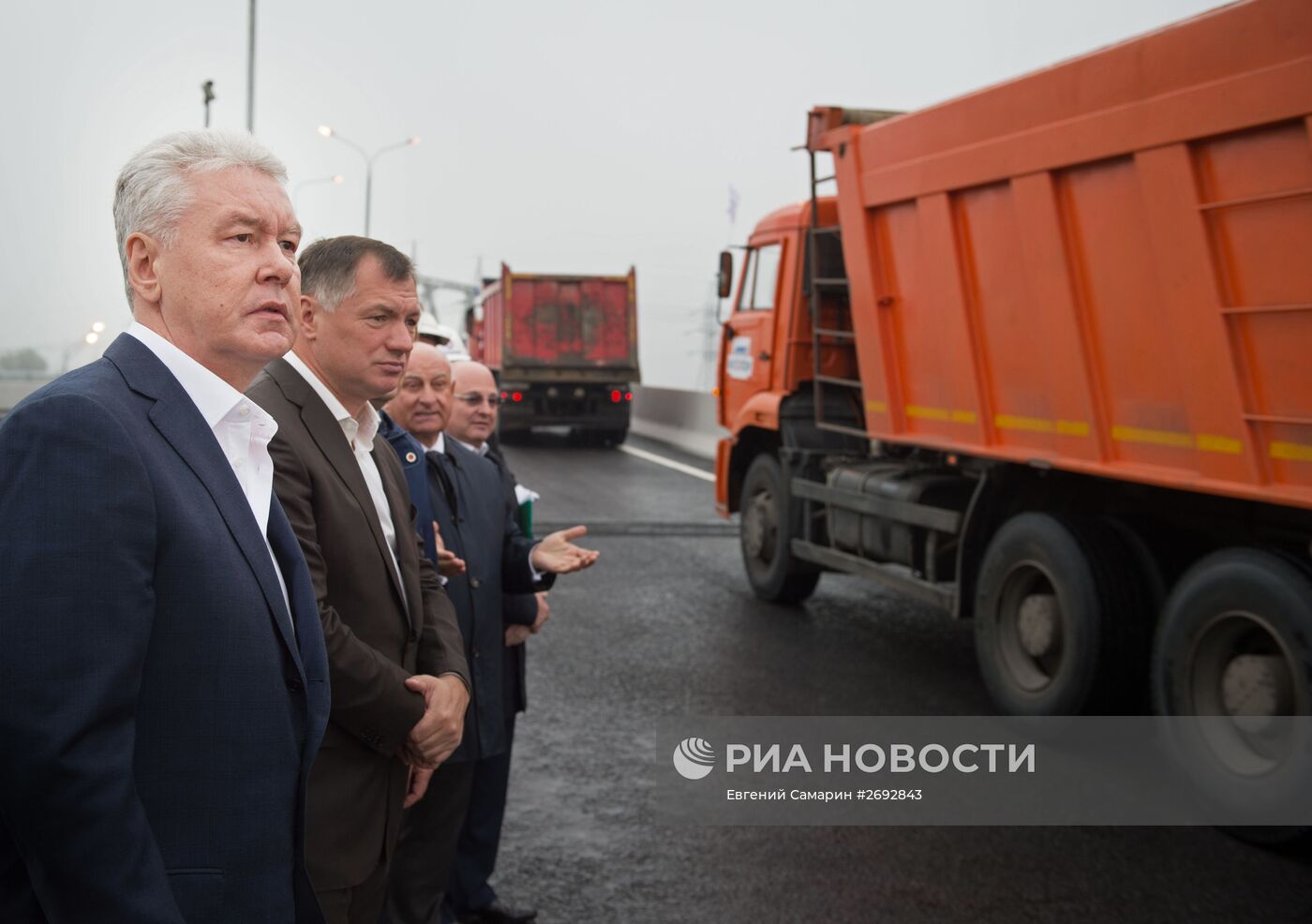 Мэр Москвы С.Собянин открыл движение по новой эстакаде на МКАД