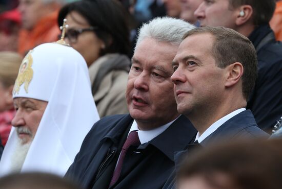 Премьер-министр РФ Д.Медведев на торжественной церемонии открытия Дня города Москвы на Красной площади