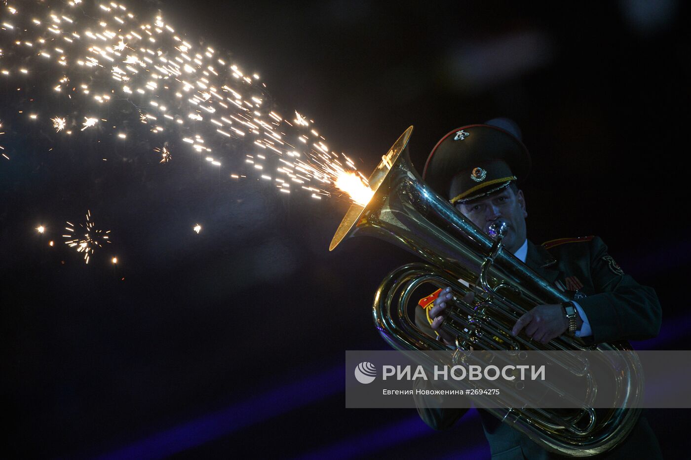 Торжественное открытие международного военно-музыкального фестиваля "Спасская башня"