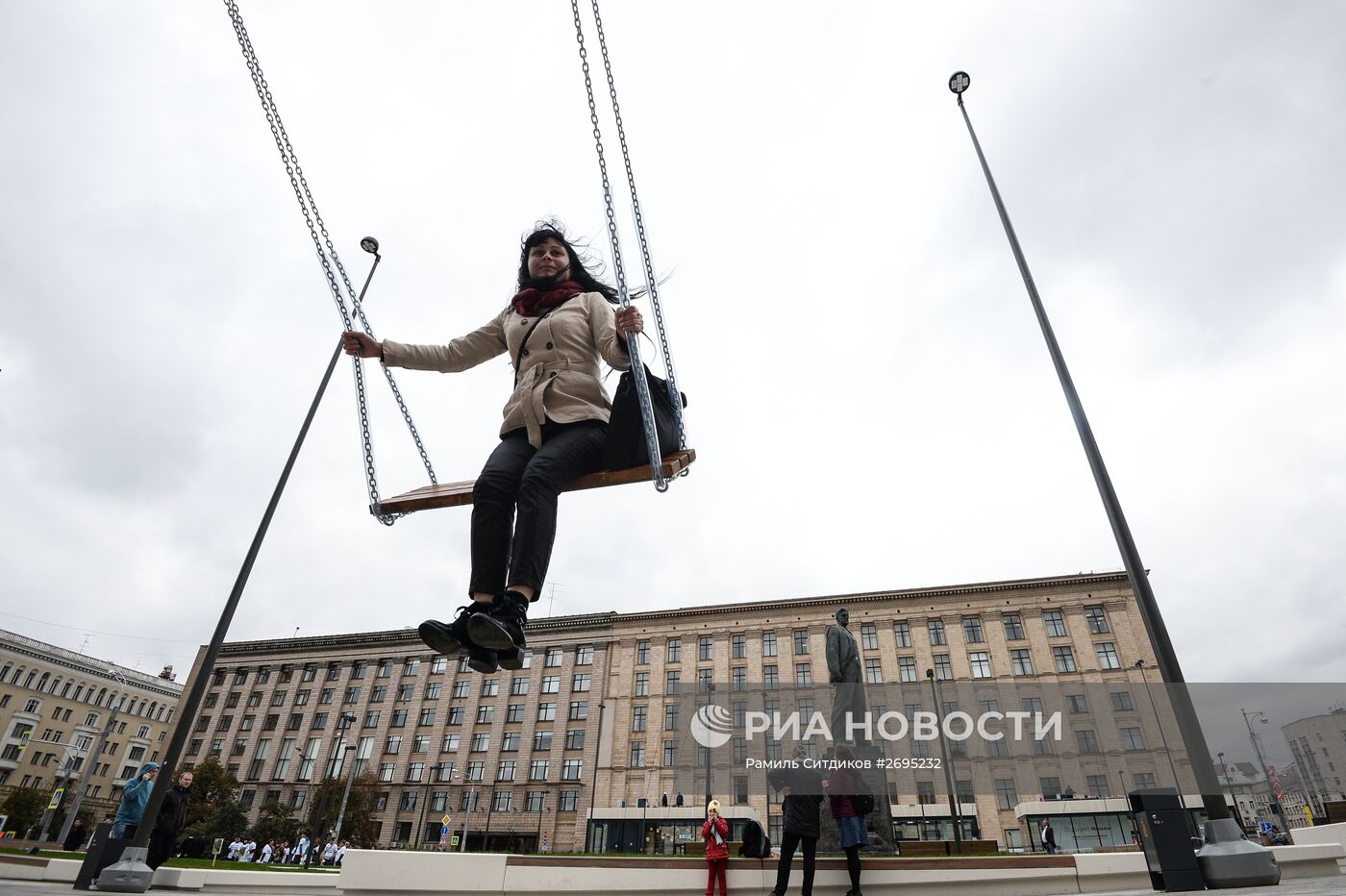 Триумфальную площадь открыли после реконструкции