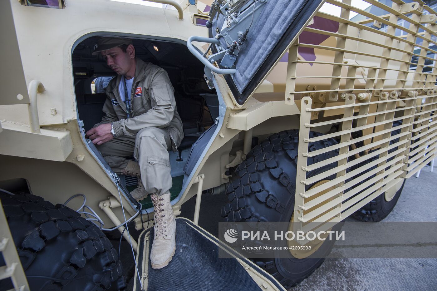 Открытие 10-й международной выставки Russia Arms Expo