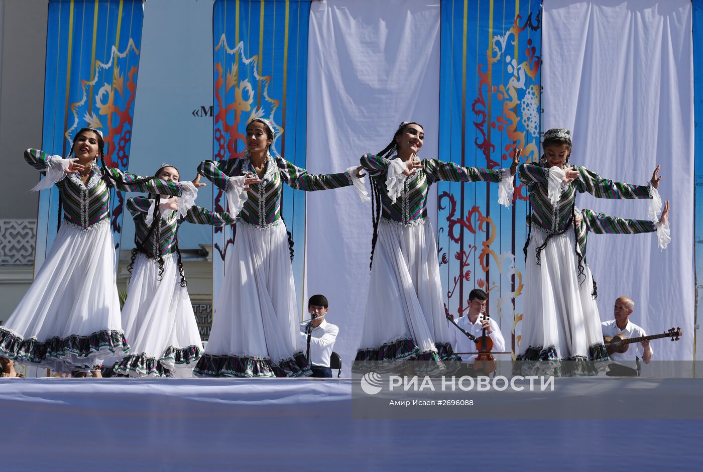 Празднование Дня независимости в Таджикистане