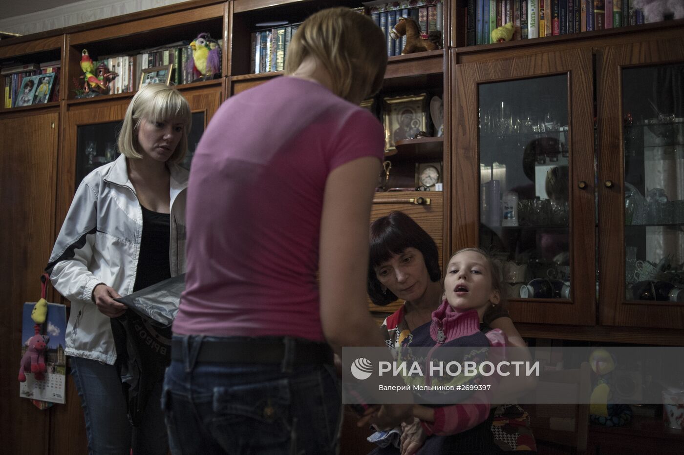 Работа волонтёров в Донецке