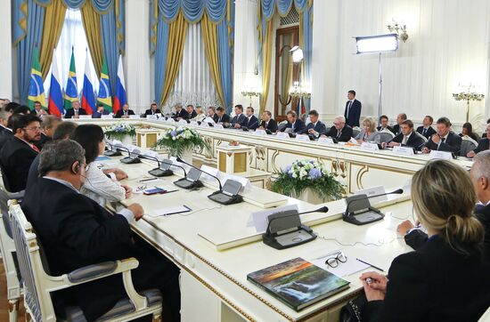 Премьер-министр РФ Д.Медведев участвует в заседании российско-бразильской комиссии высокого уровня