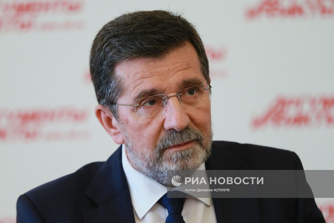 Брифинг чрезвычайного и полномочного посла Республики Сербия в РФ С.Терзича