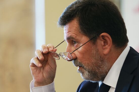 Брифинг чрезвычайного и полномочного посла Республики Сербия в РФ С.Терзича