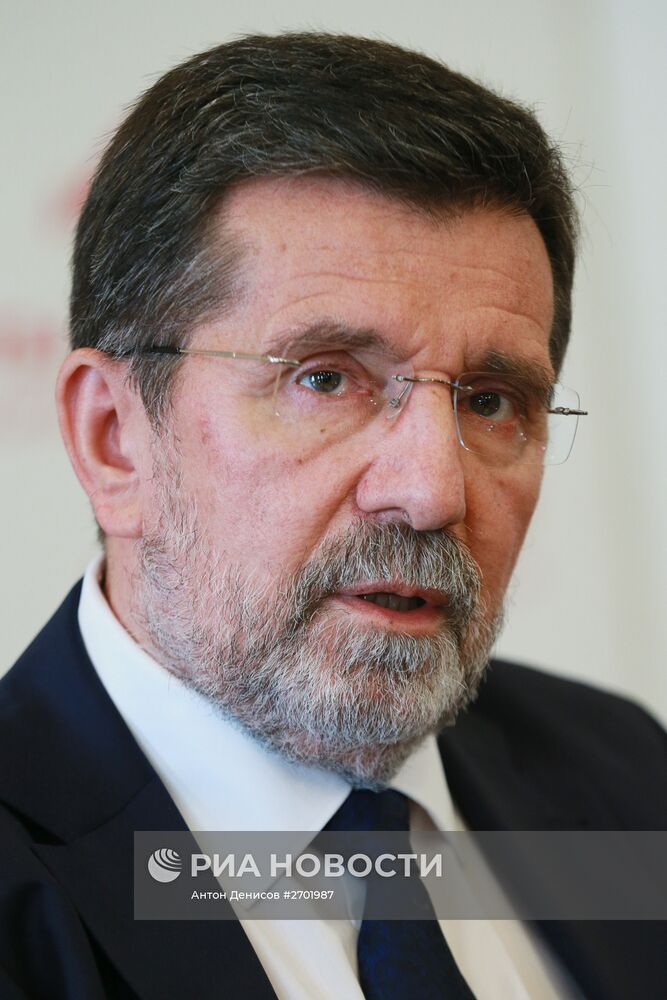 Брифинг чрезвычайного и полномочного посла Республики Сербия в РФ С.Терзича