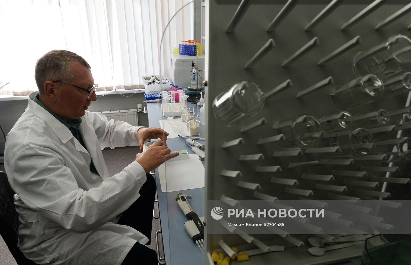 Работа Центрального экспертно-криминалистического таможенного управления