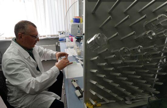 Работа Центрального экспертно-криминалистического таможенного управления