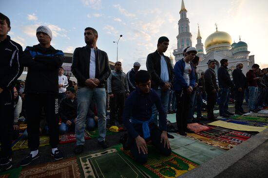 Праздник Курбан-Байрам в Московской Соборной мечети