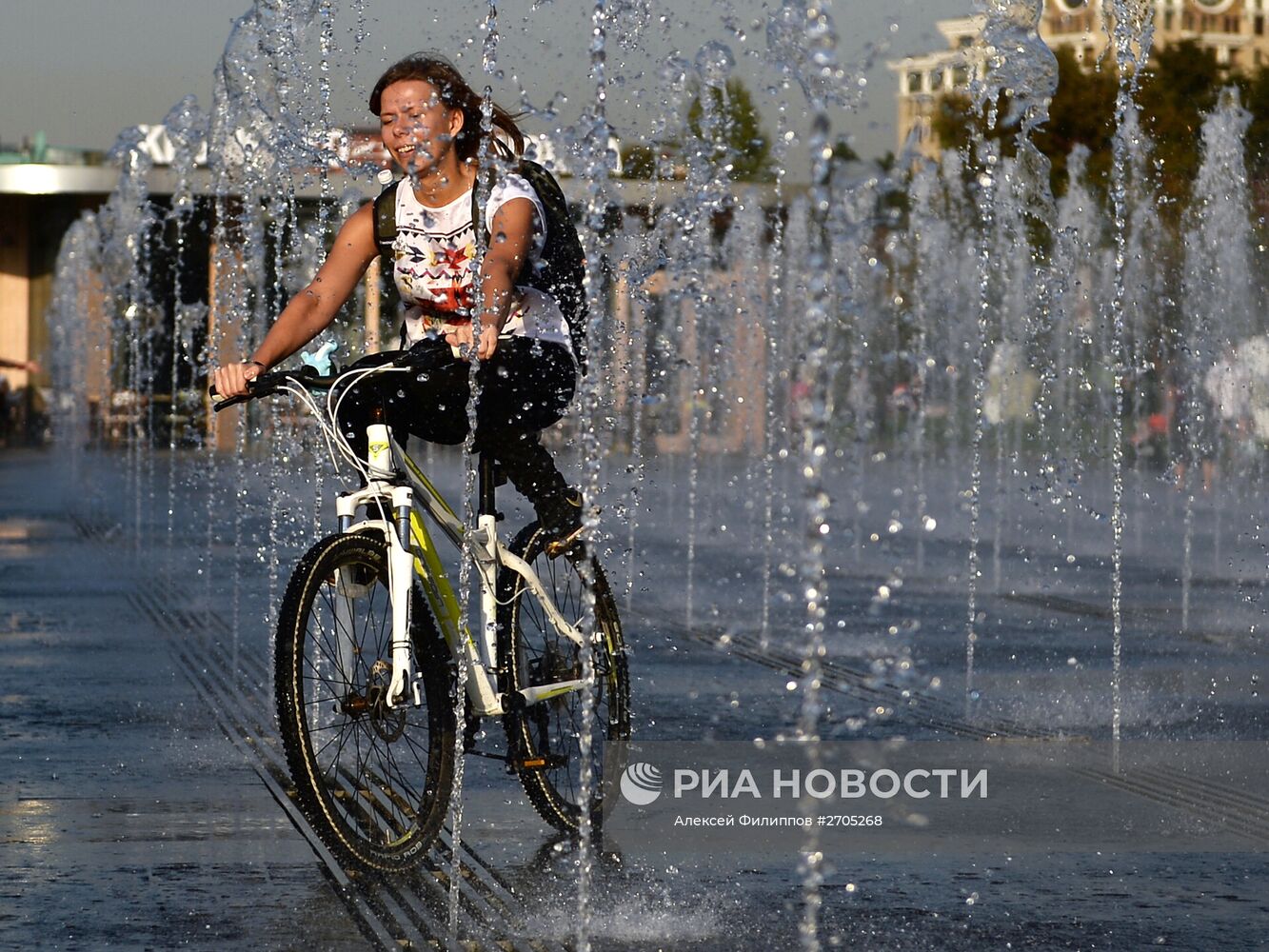 Теплая погода в Москве