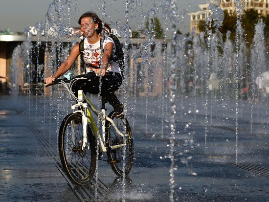 Теплая погода в Москве