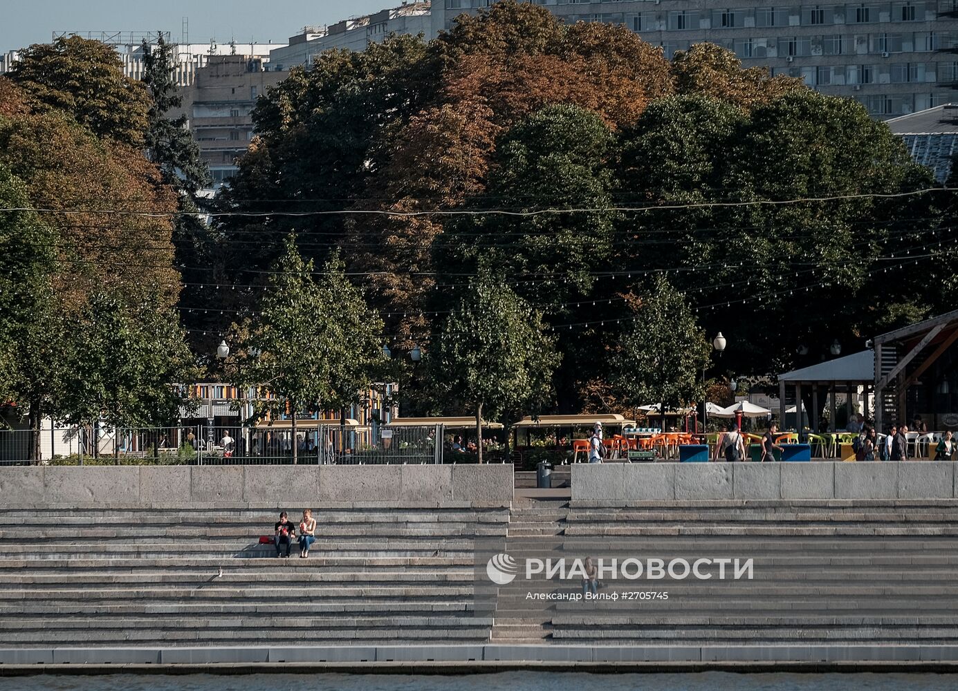 Теплая погода в Москве