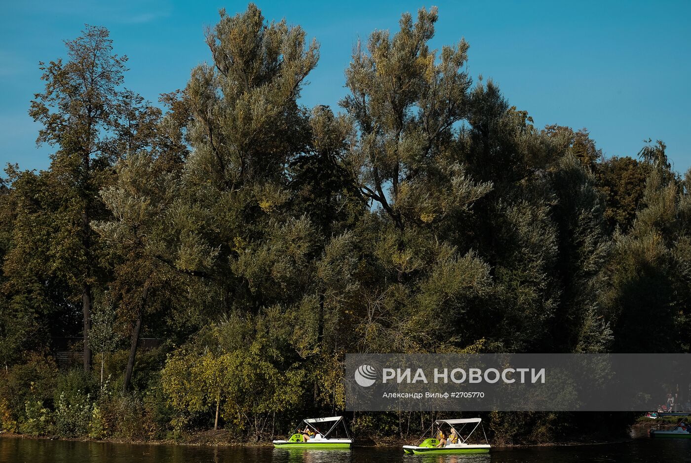 Теплая погода в Москве