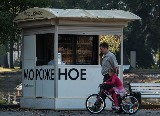 Теплая погода в Москве