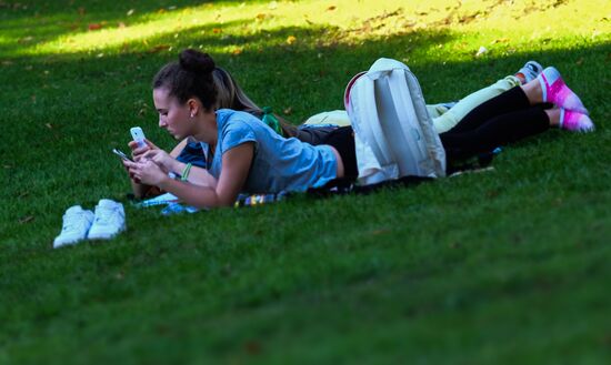 Теплая погода в Москве