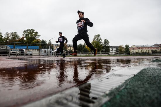 Состязания сотрудников полиции в Новгороде