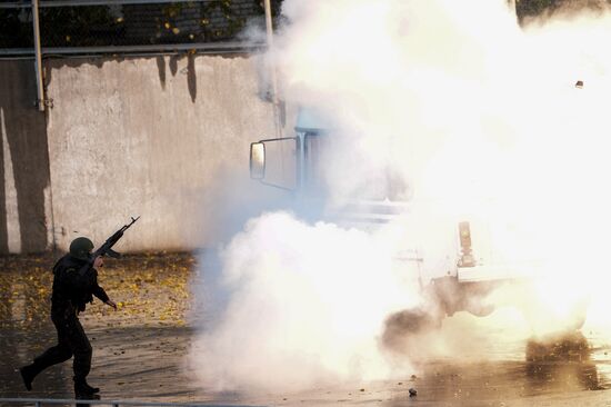 Состязания сотрудников полиции в Новгороде