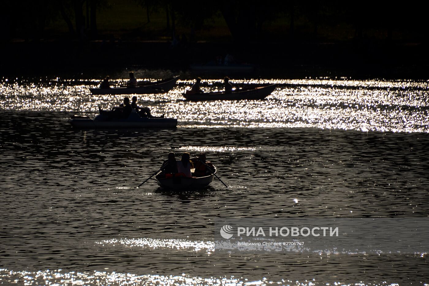 Теплая погода в Москве